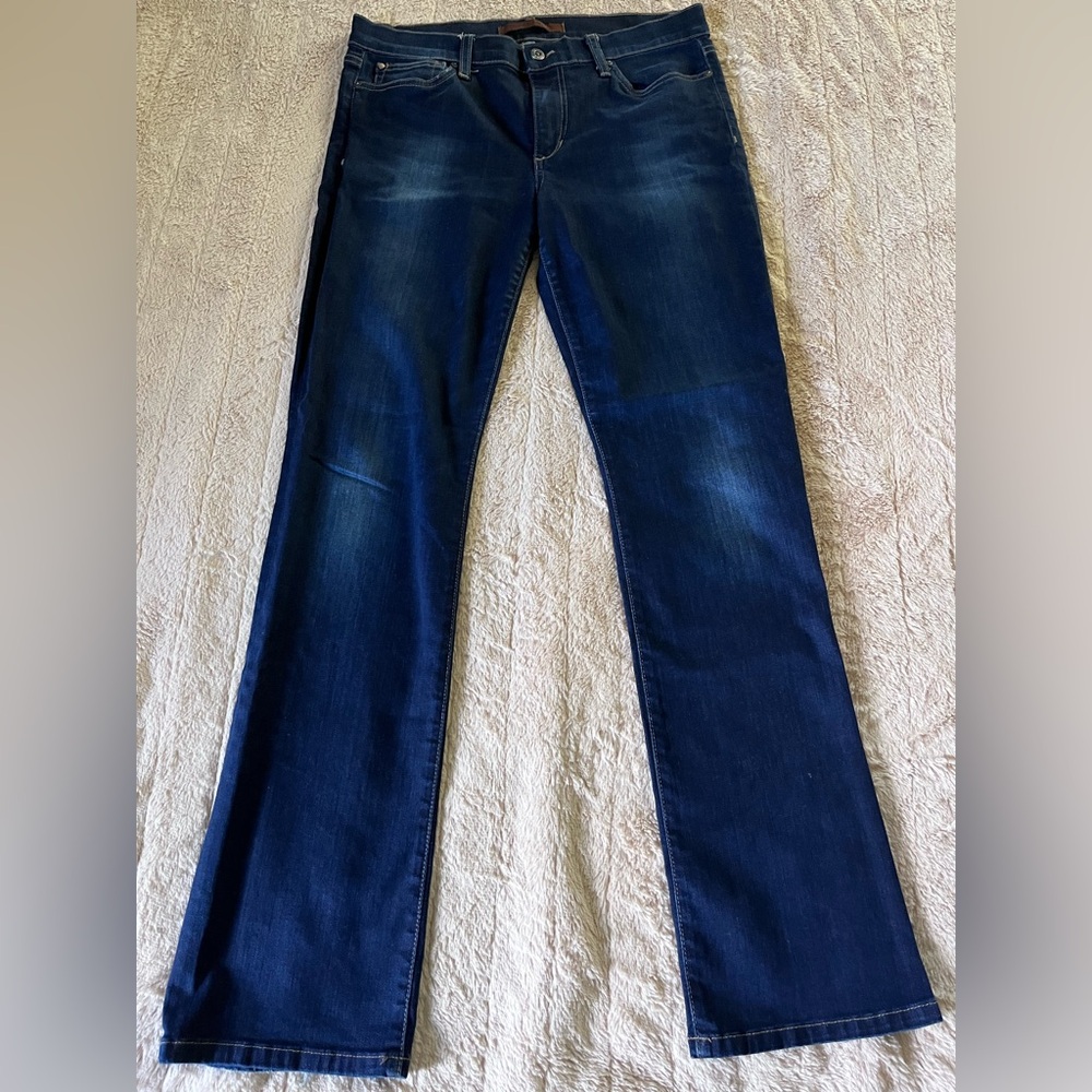 Women’s Size 29 Joe’s Jeans Petite Bootcut Dark Wash